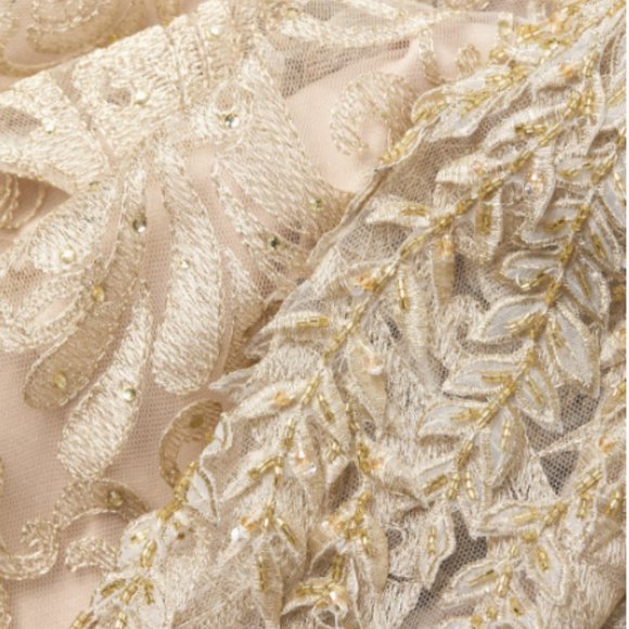 MAC DUGGAL 11187 EMBROIDERED APPLIQUE SHOULDER TRUMPET LIGHT GOLD GOWN sz 6 - Picture 5 of 6